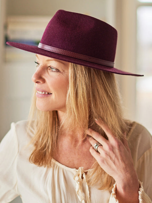 April Cornell Women's Bordeaux Hat