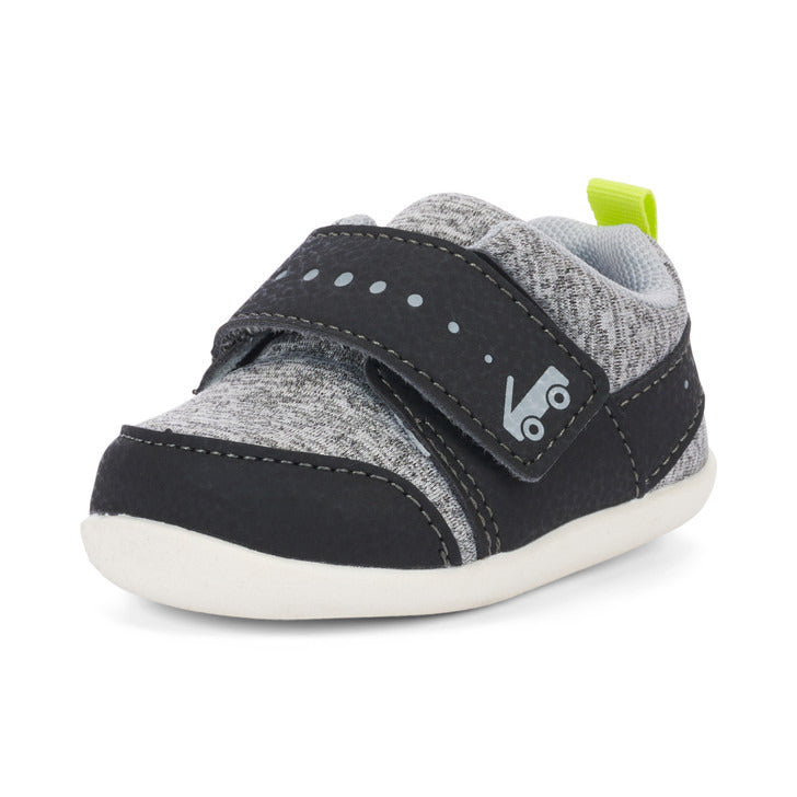 See Kai Run Boy's Ryder (First Walker) Gray/Black