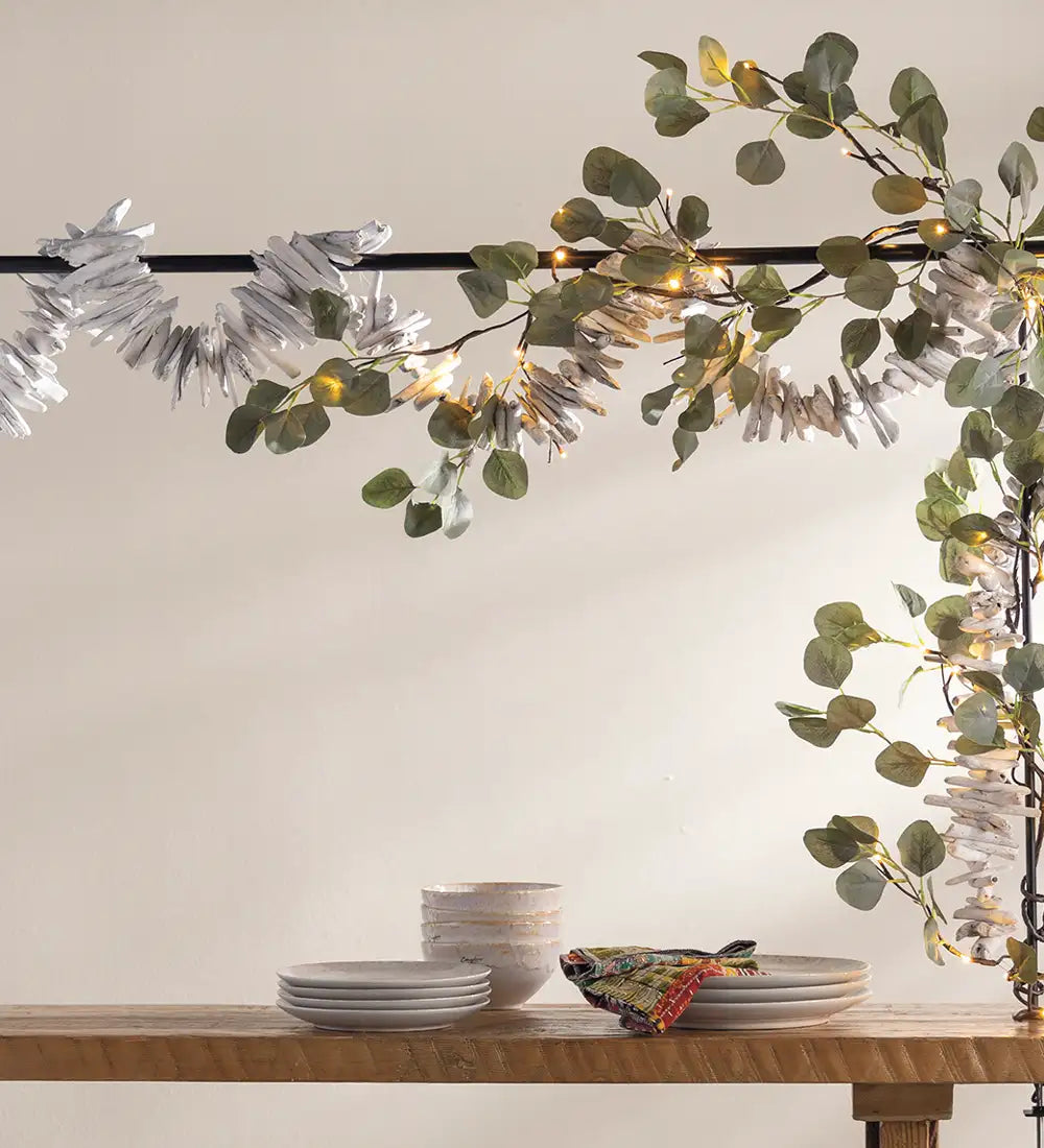 VivaTerra White-Wash Driftwood Garland