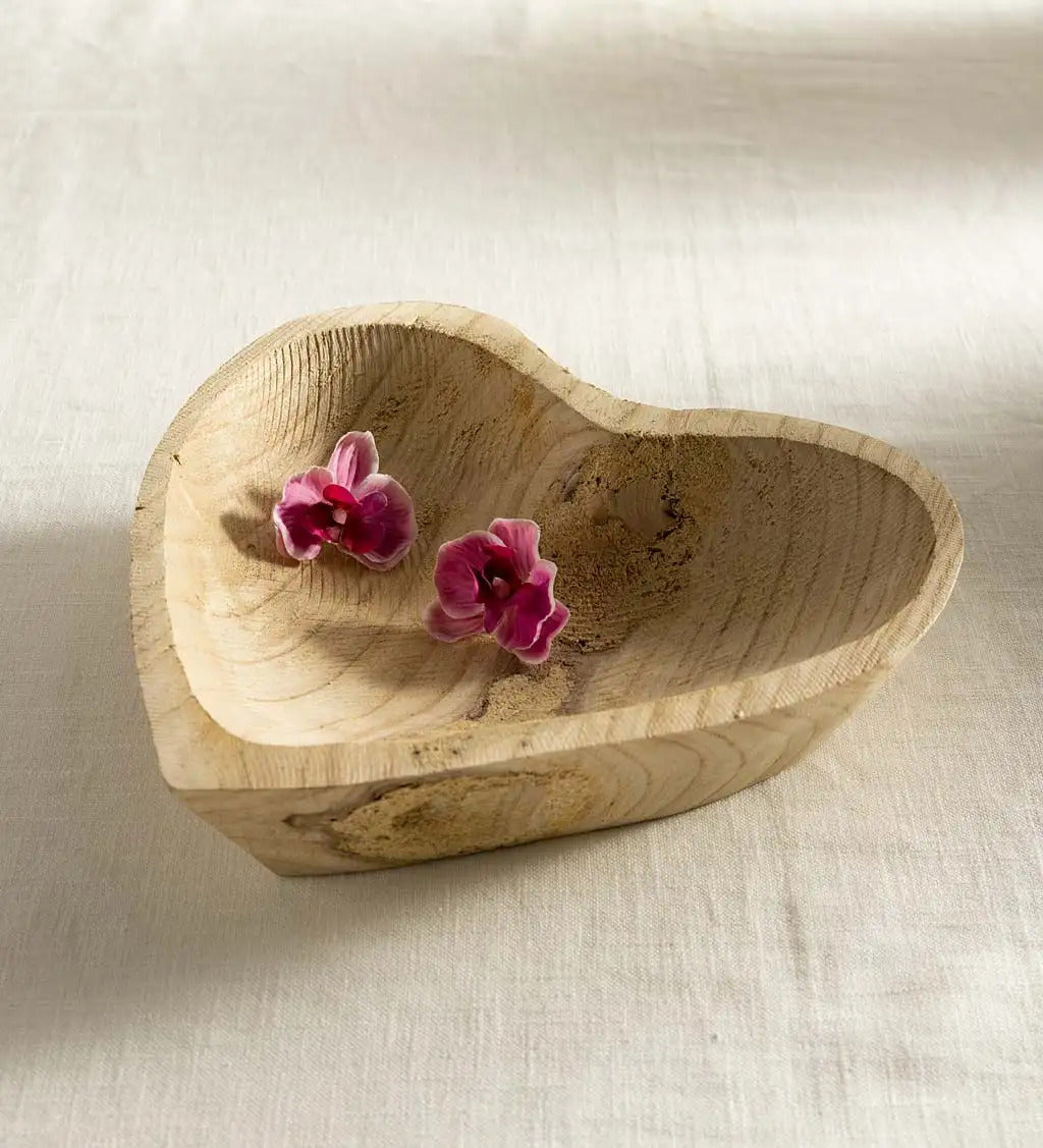 VivaTerra Hand-Carved Wooden Heart Bowl