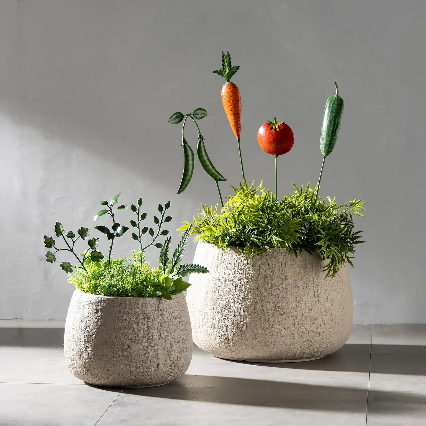 VivaTerra Fiber Clay Planters, Set of 2