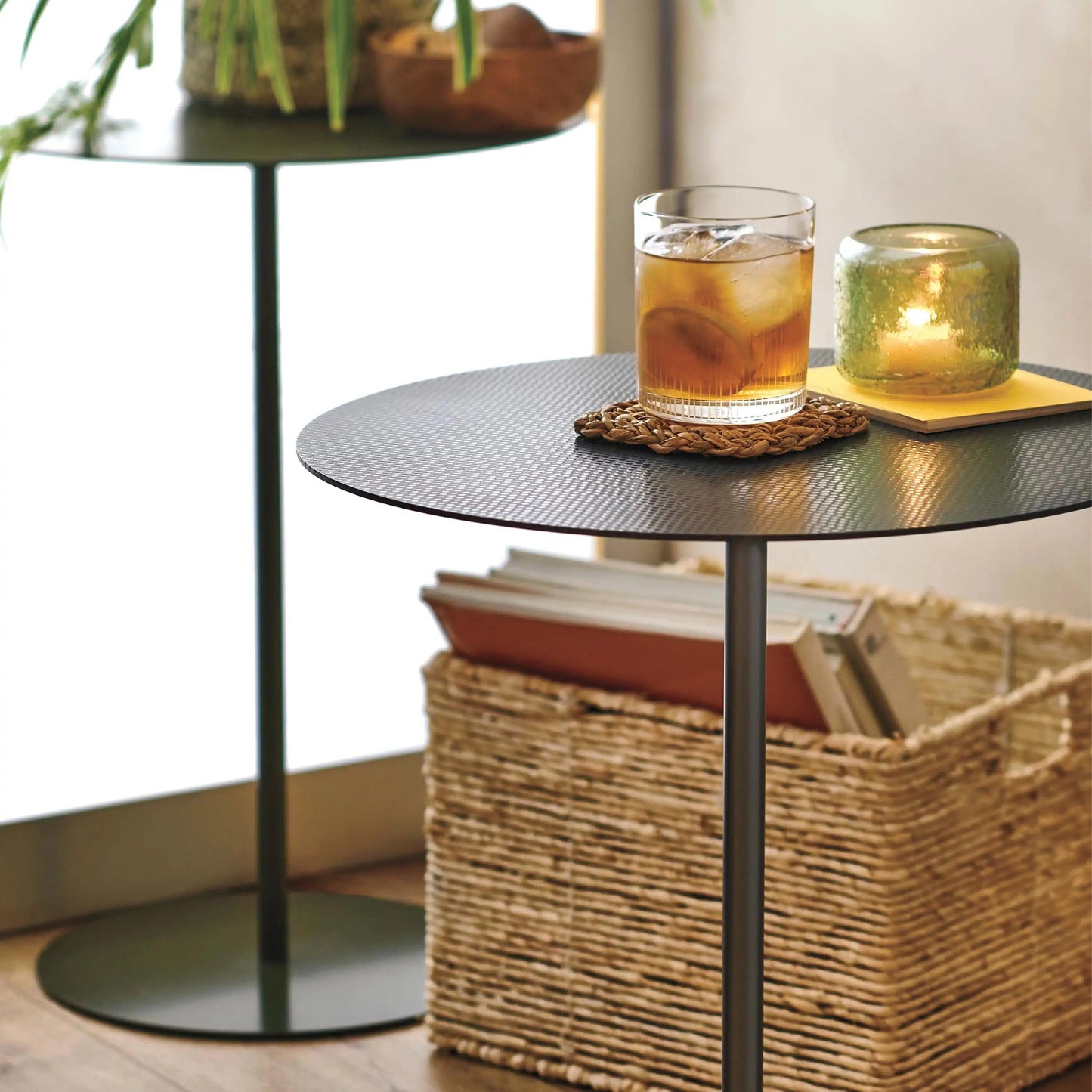 VivaTerra Miami Side Table