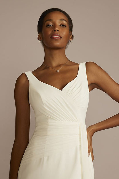 David's Bridal Women's Pleated Chiffon V-Neck Tank A-Line Wedding Dress - Missy